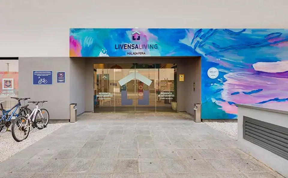 Vista de Residencia de estudiantes Livensa Living Málaga Feria